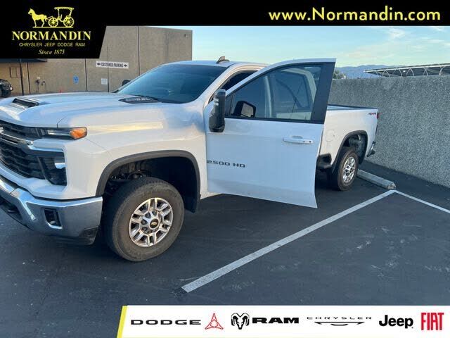 2025 CHEVROLET Silverado HD