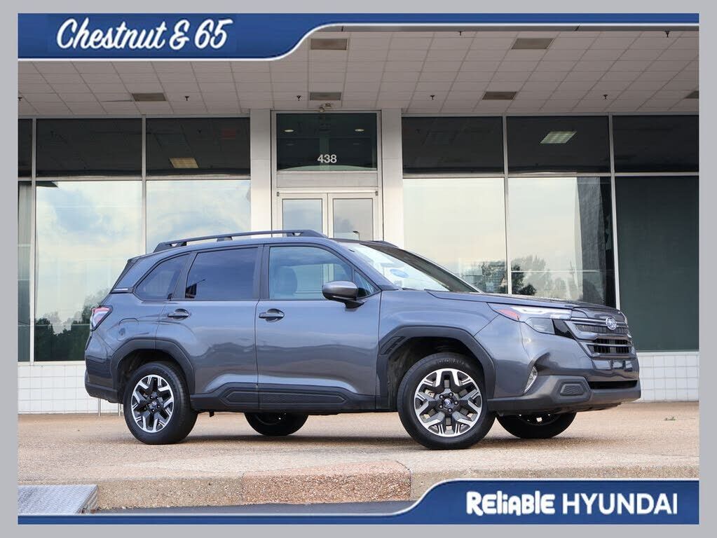 2025 SUBARU Forester