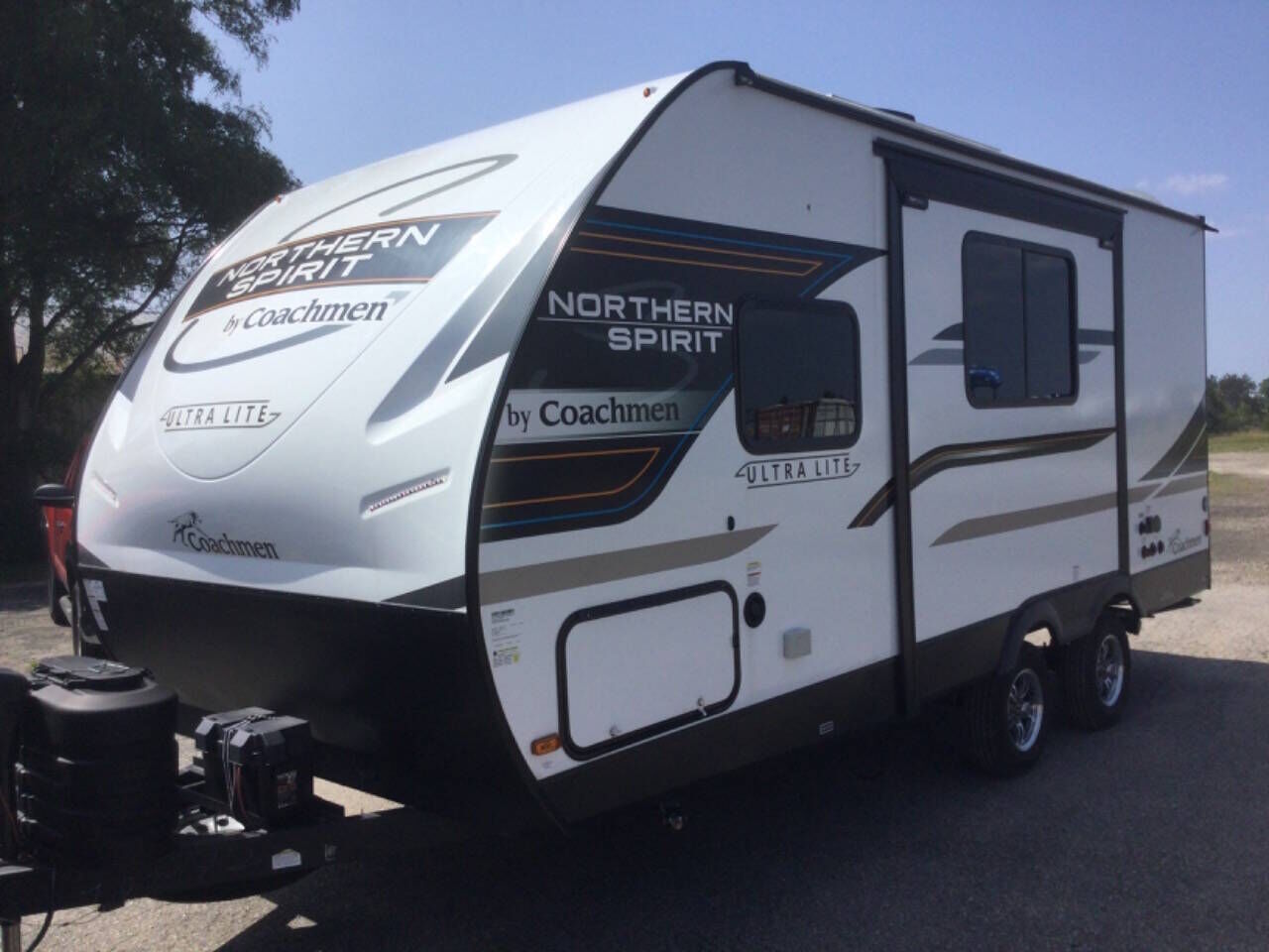 2023 FOREST RIVER Spirit