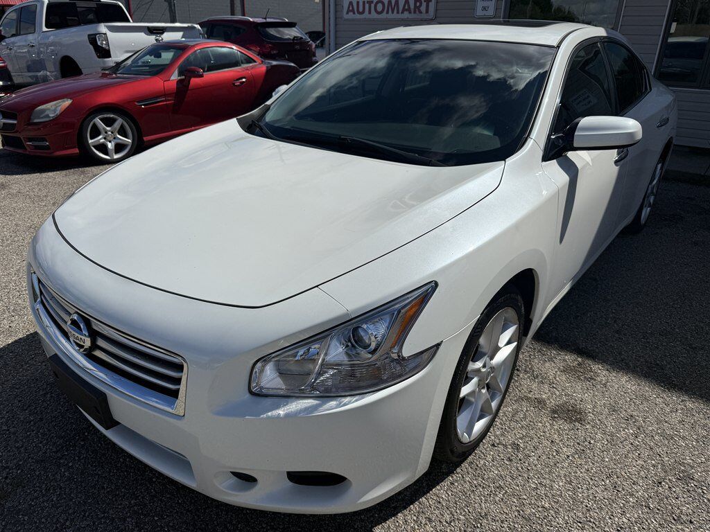 2014 NISSAN Maxima