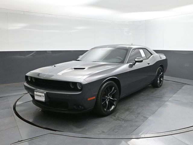 2017 DODGE Challenger