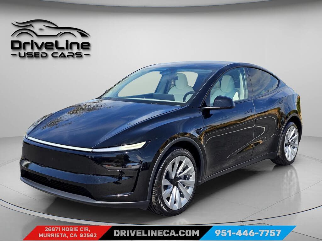 2026 TESLA Model Y