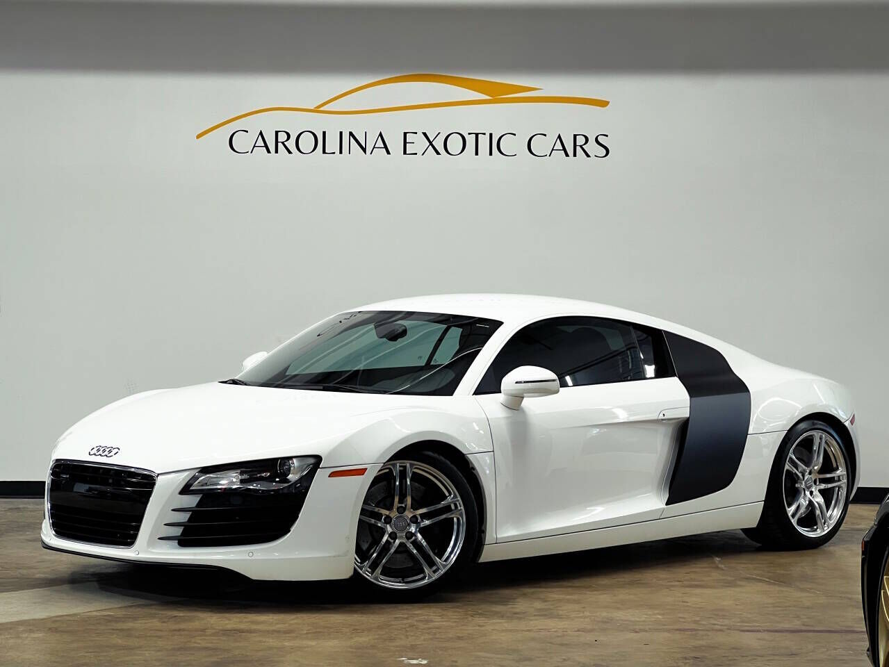 2011 AUDI R8