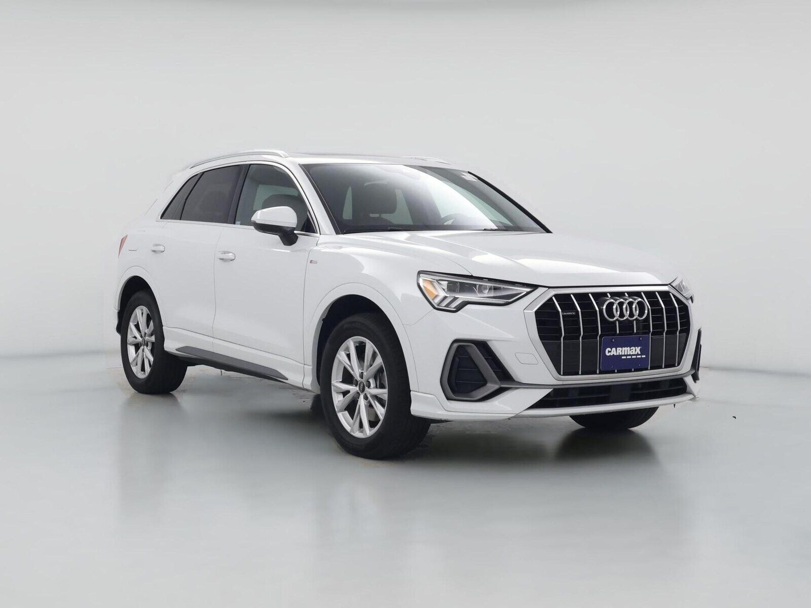 2022 AUDI Q3