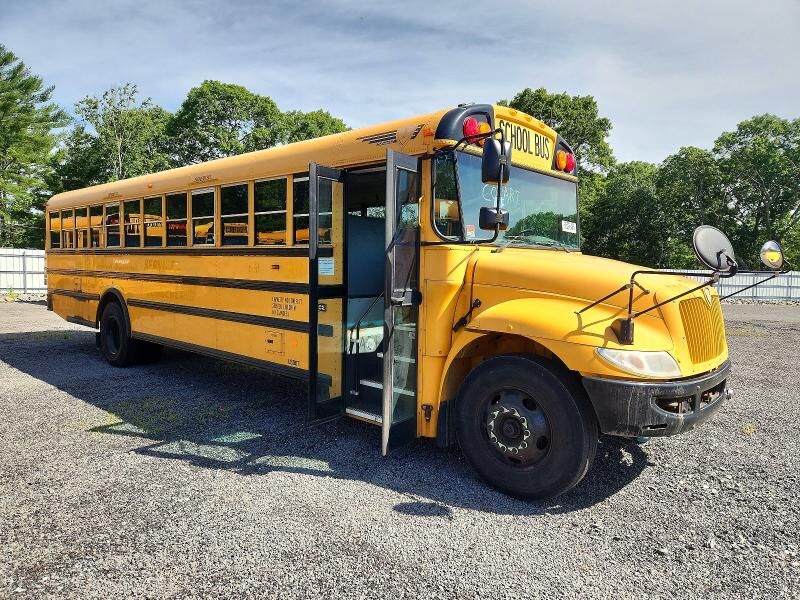2015 IC BUS PB105