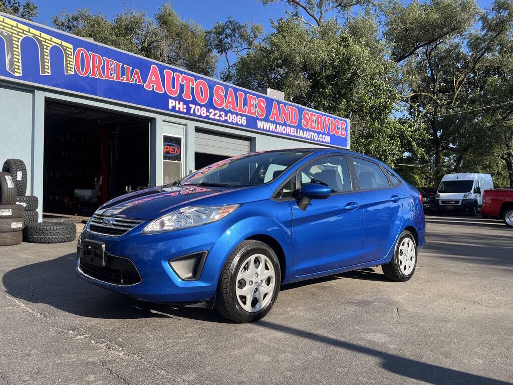 2011 FORD Fiesta