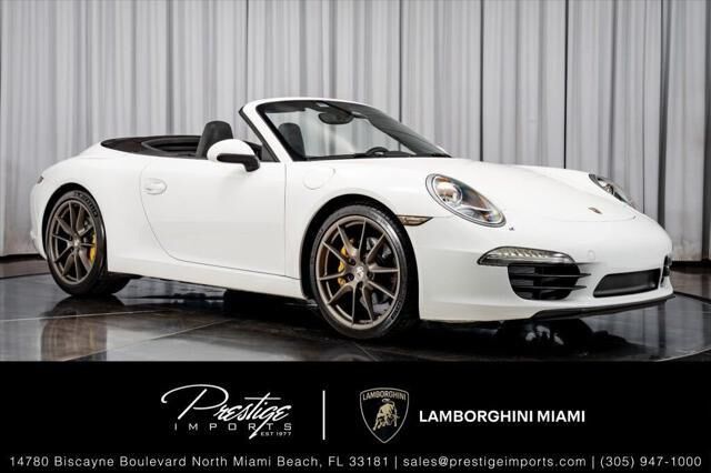 2013 PORSCHE 911
