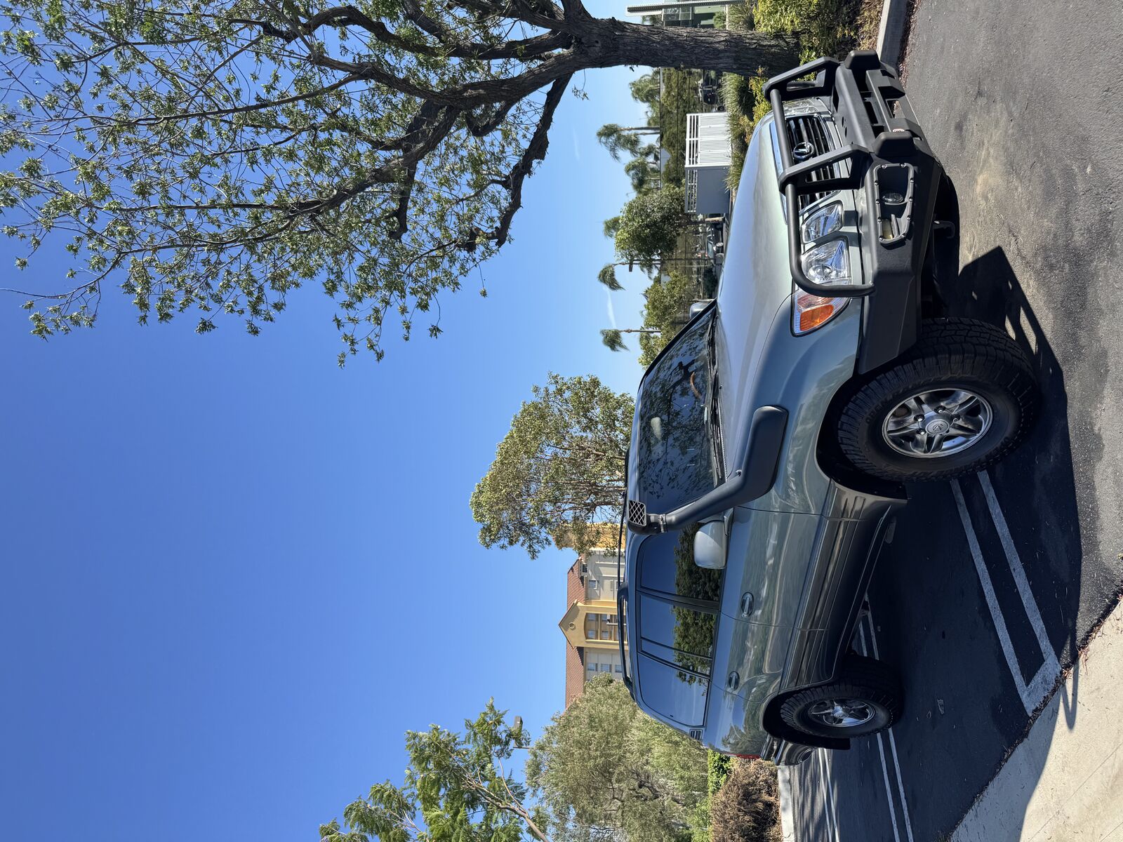 2002 LEXUS LX