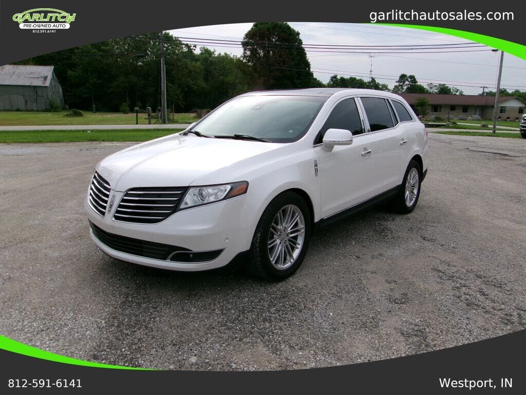 2019 LINCOLN MKT