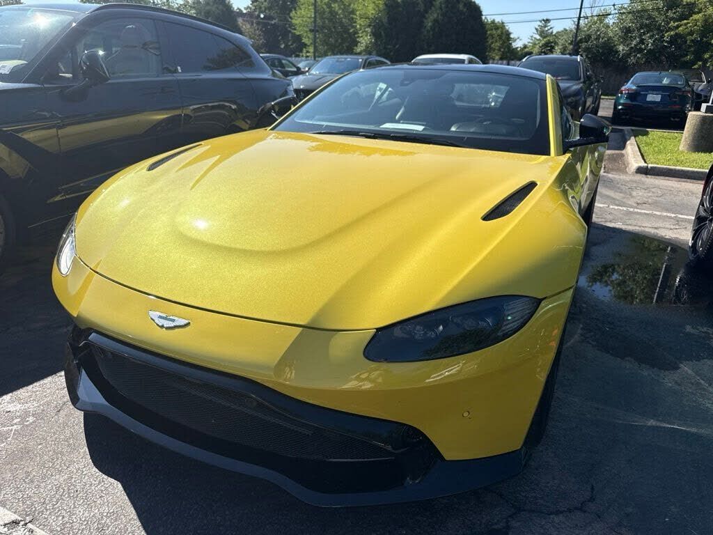 2020 ASTON MARTIN Vantage