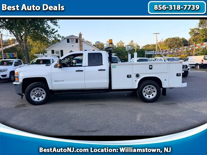 2018 CHEVROLET Silverado