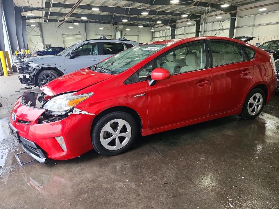 2015 TOYOTA PRIUS