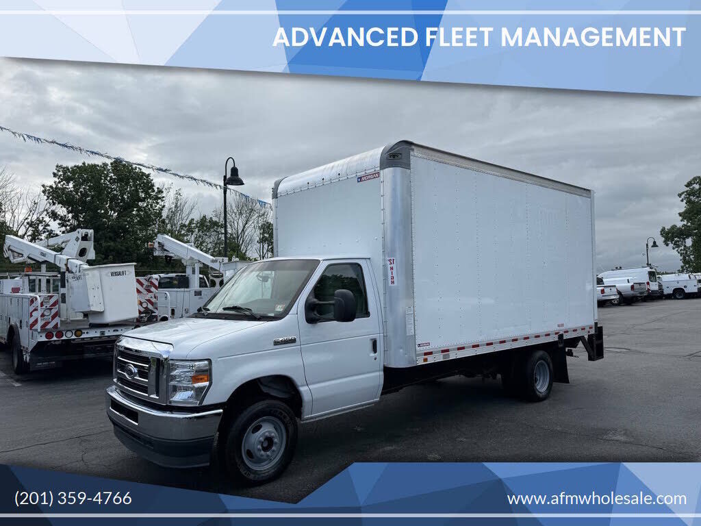2021 FORD E-450
