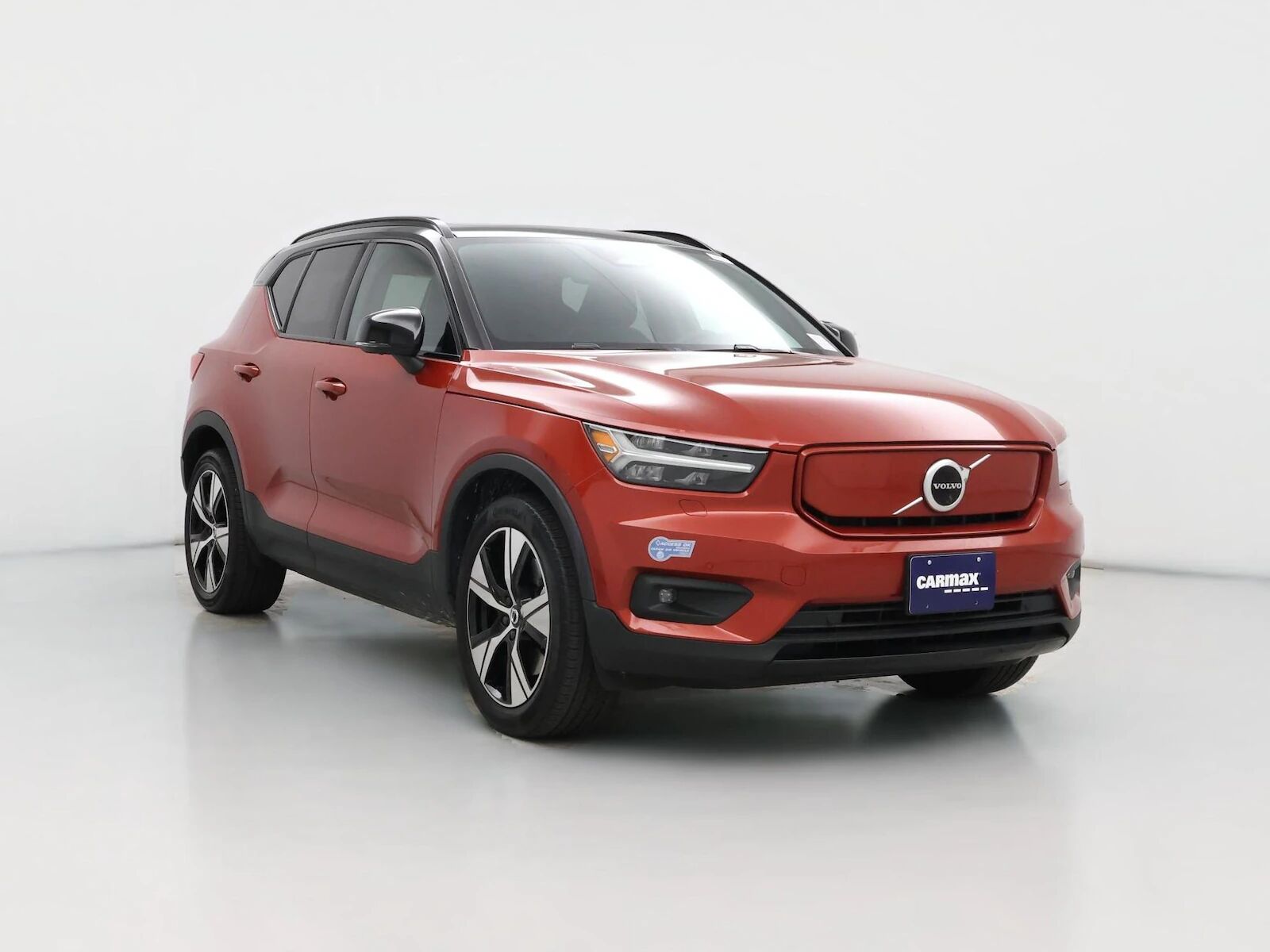 2021 VOLVO XC40