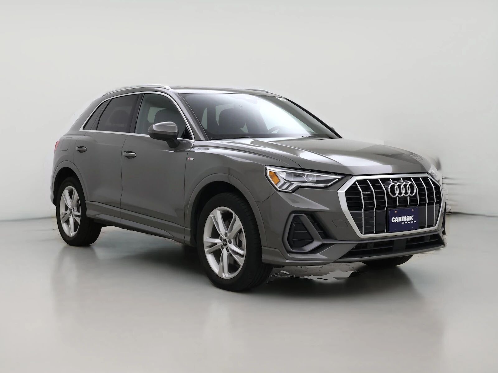 2024 AUDI Q3
