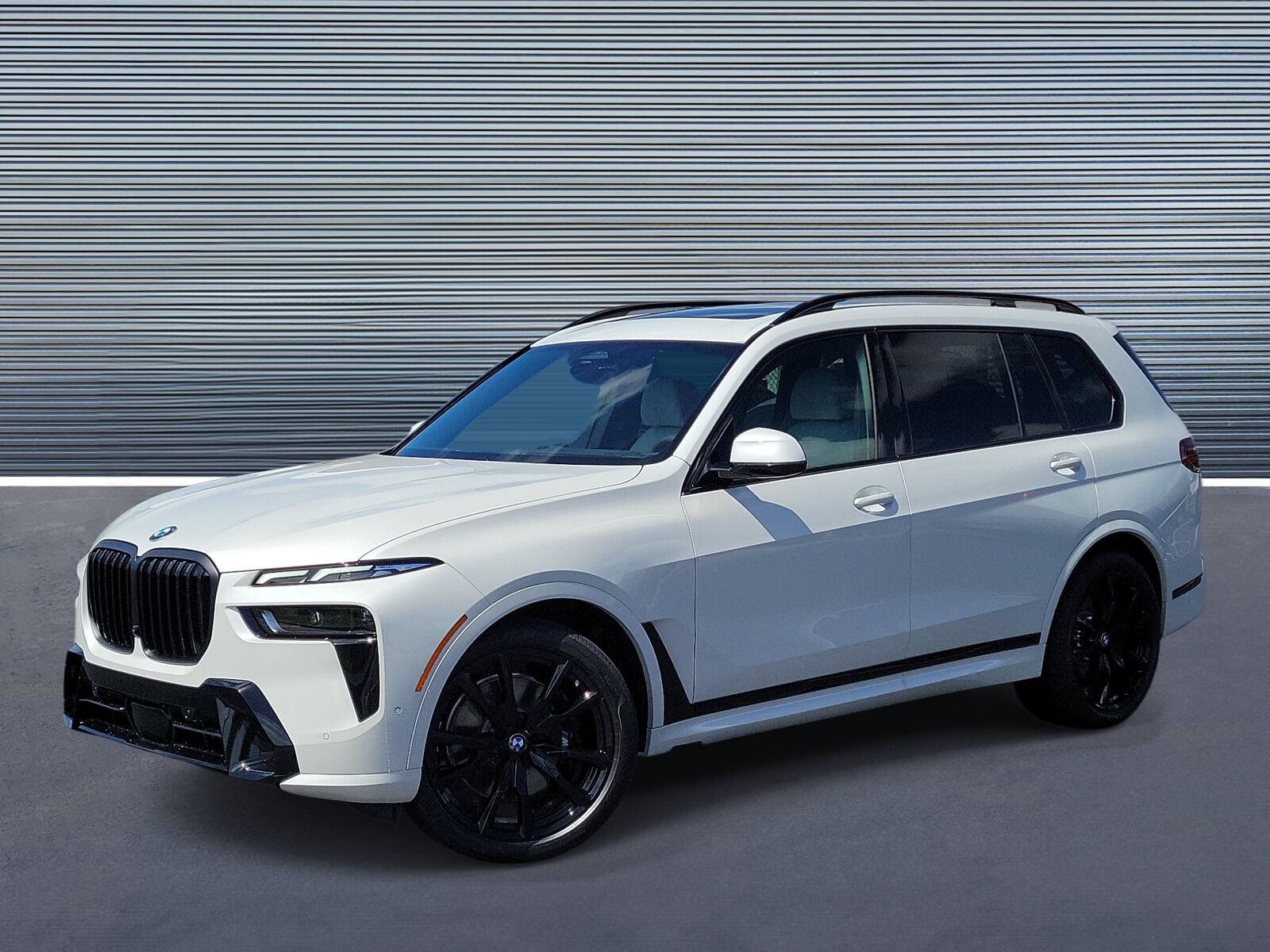 2027 BMW X7