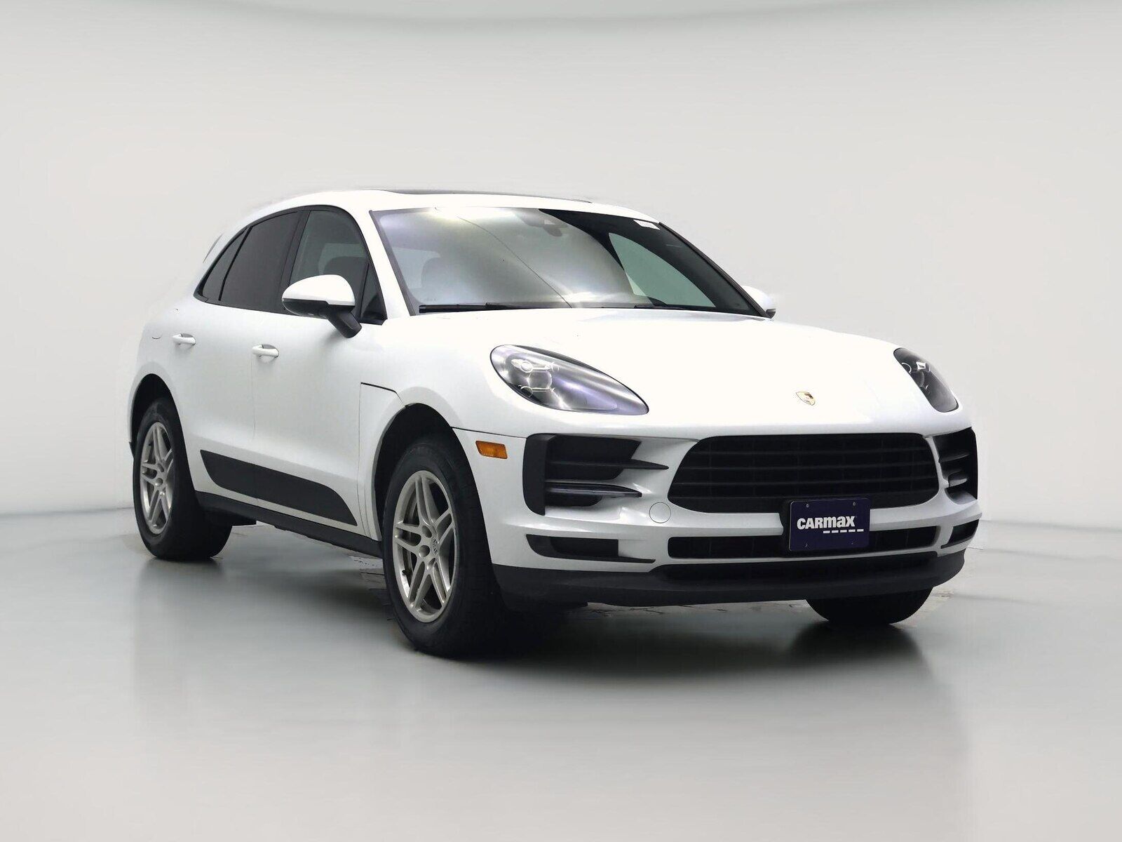 2020 PORSCHE Macan