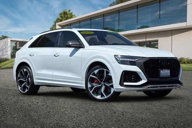 2021 AUDI RS Q8