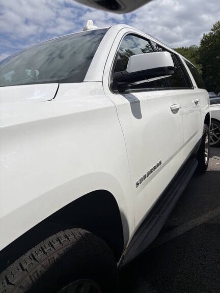 2016 CHEVROLET Suburban