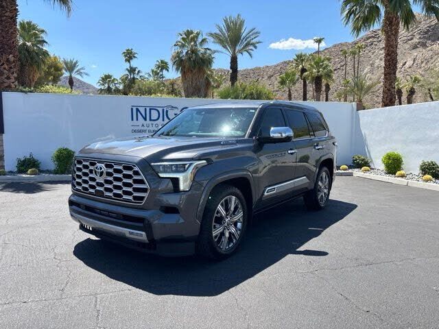 2023 TOYOTA Sequoia