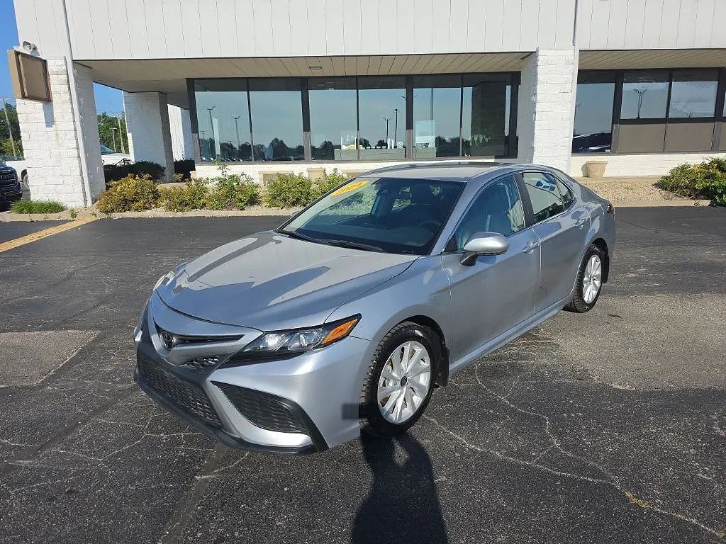 2024 TOYOTA Camry