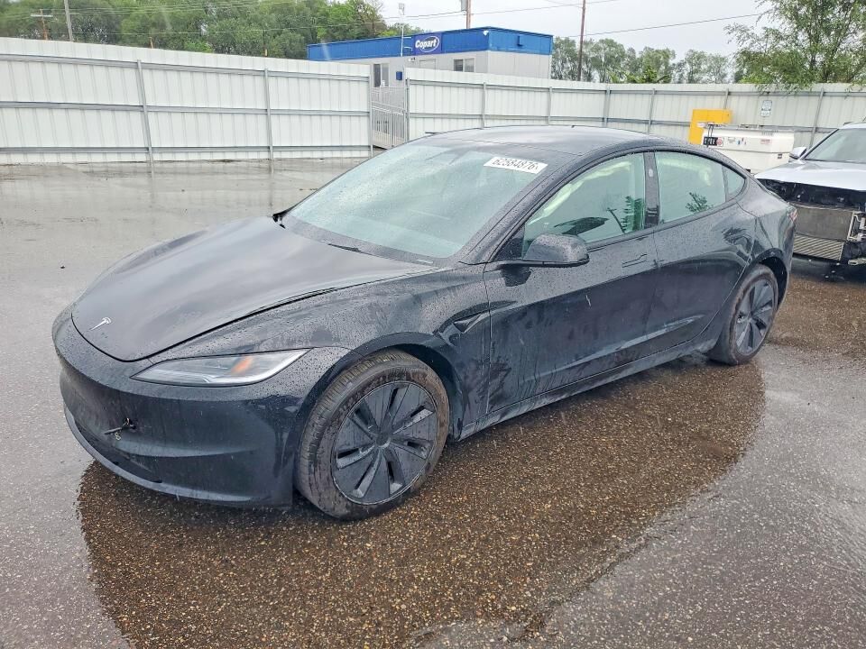 2025 TESLA Model 3
