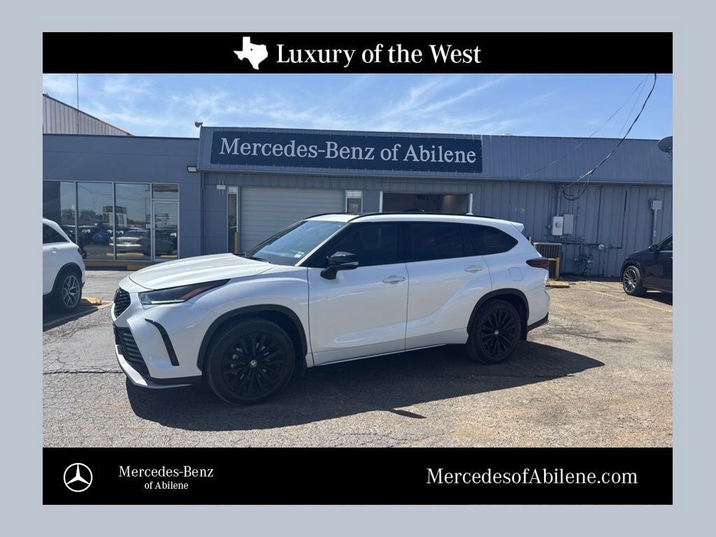 2024 TOYOTA Highlander