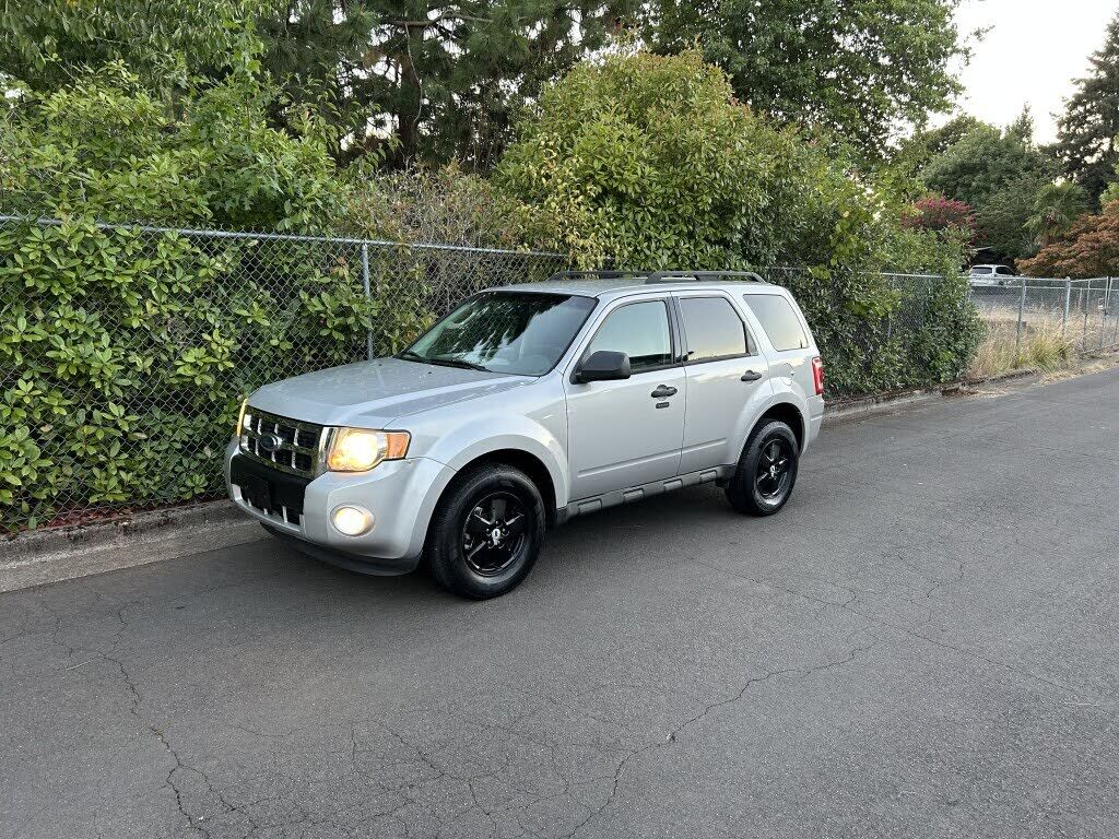 2009 FORD Escape