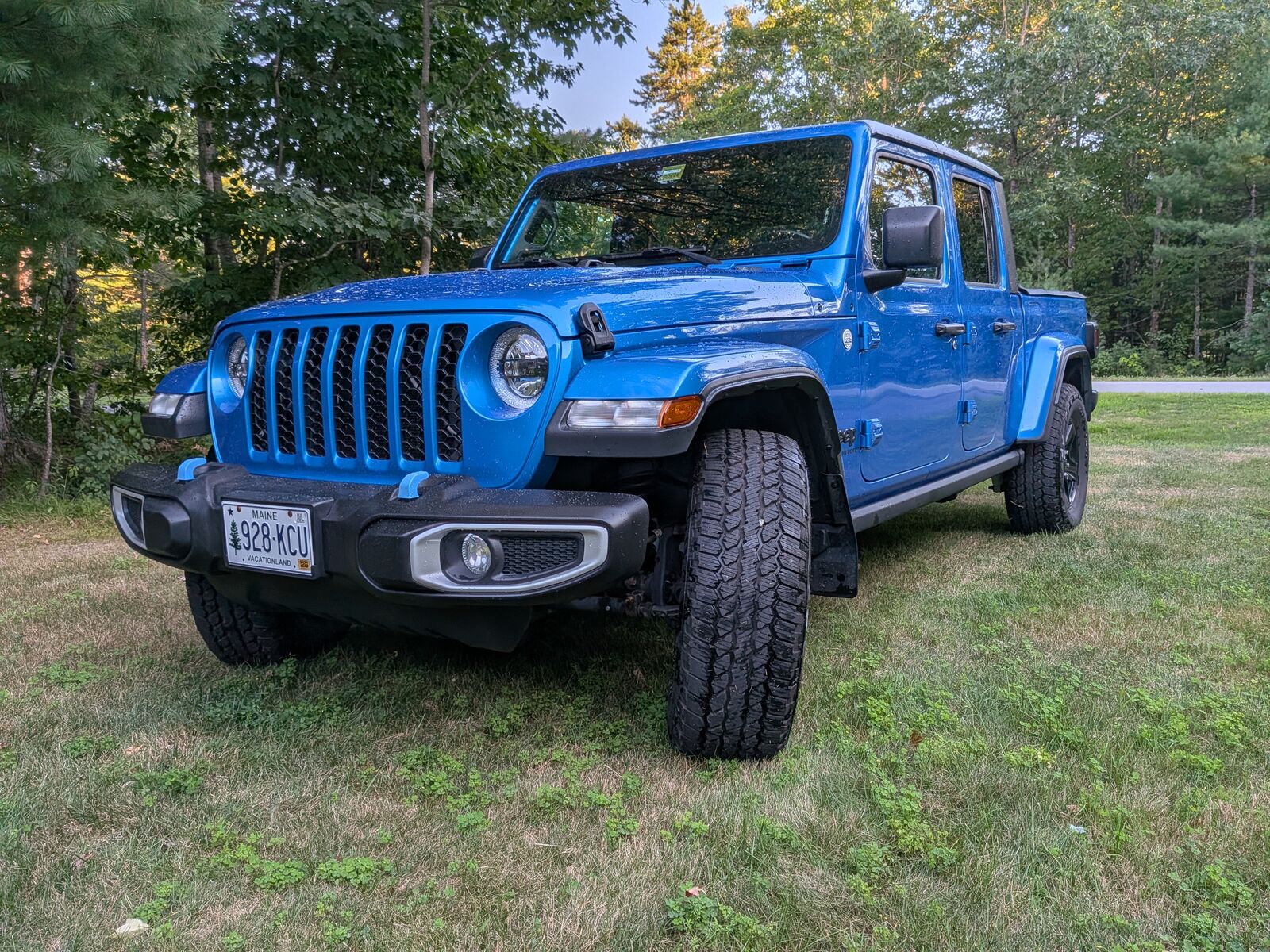 2021 JEEP Gladiator