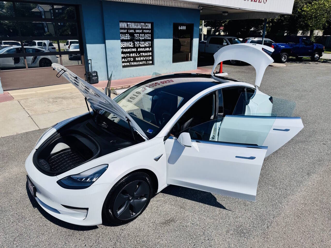 2018 TESLA Model 3