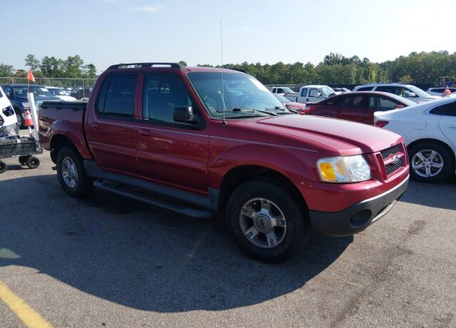 2004 FORD Explorer