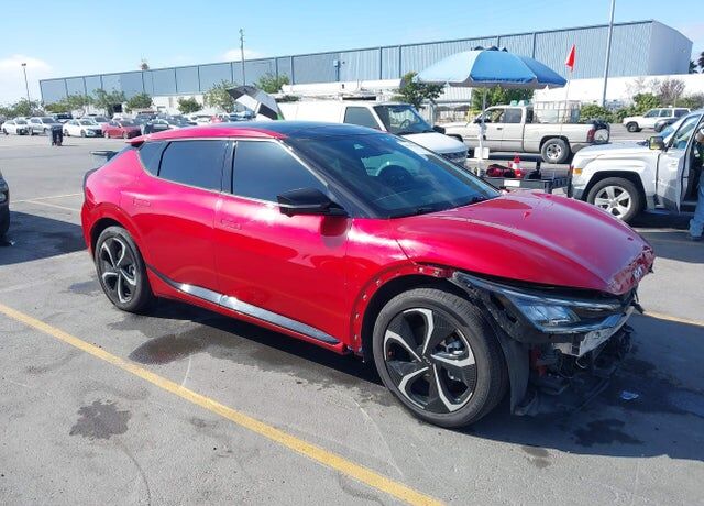 2022 KIA EV6