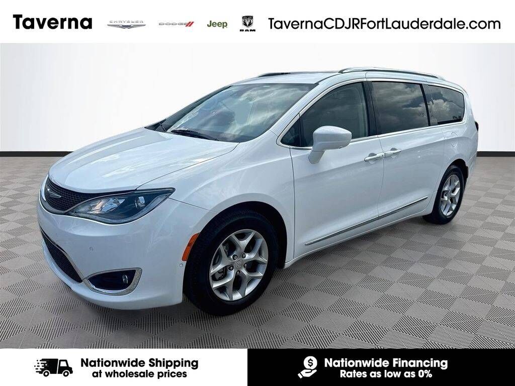 2019 CHRYSLER Pacifica