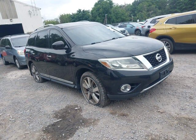 2015 NISSAN Pathfinder