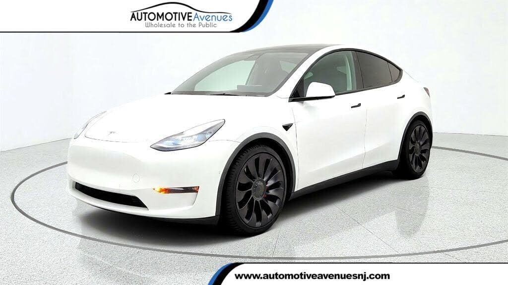 2021 TESLA Model Y