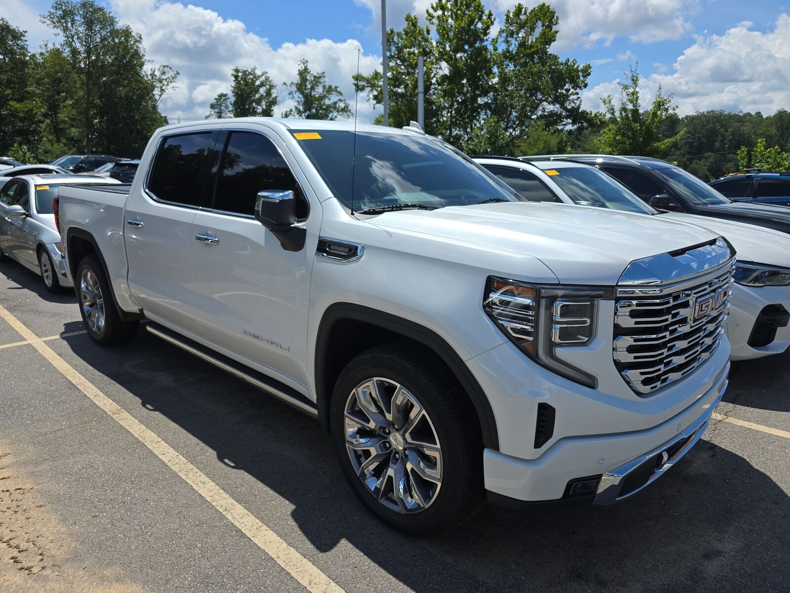 2024 GMC Sierra