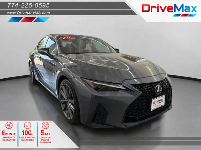 2022 LEXUS IS