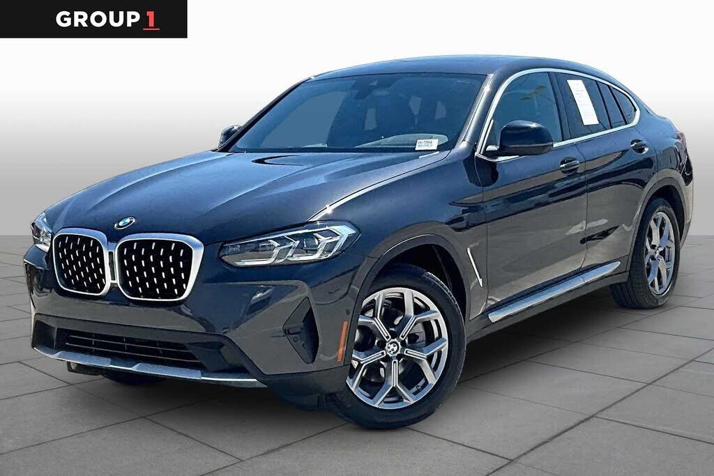 2025 BMW X4