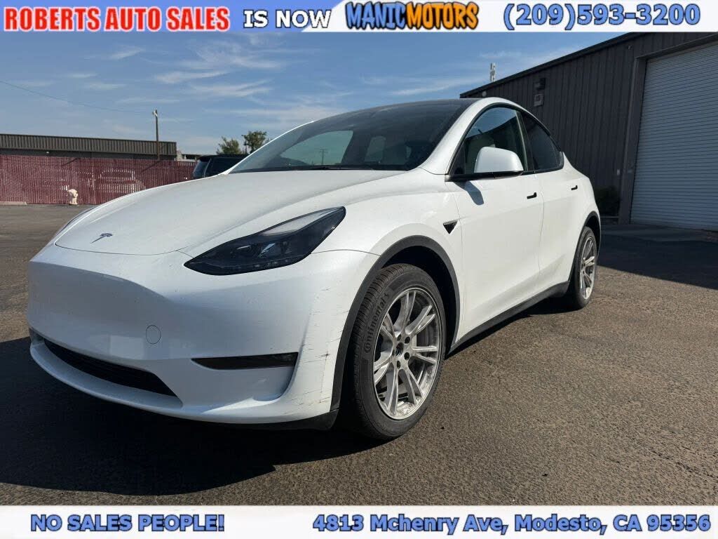 2023 TESLA Model Y
