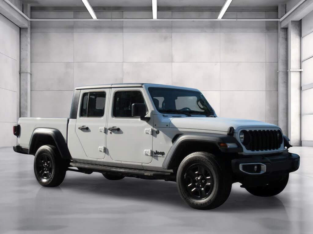 2024 JEEP Gladiator