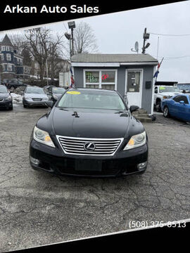 2011 LEXUS LS
