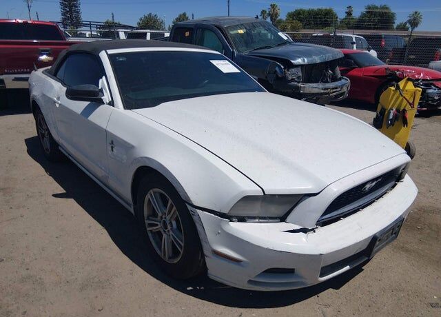 2014 FORD Mustang