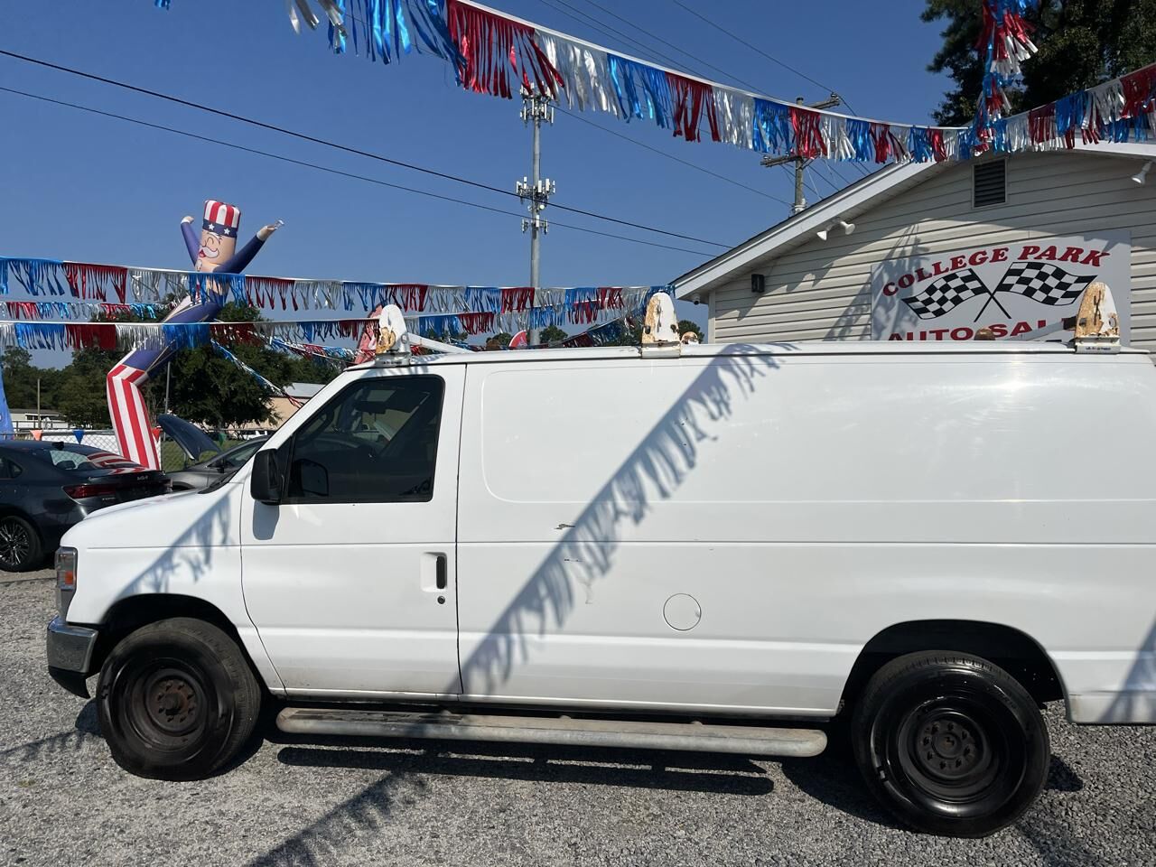 2009 FORD E-250