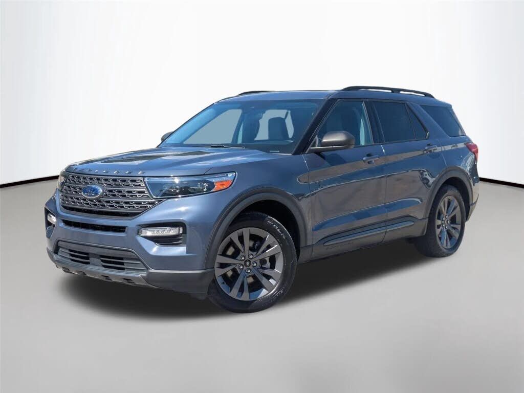 2021 FORD Explorer