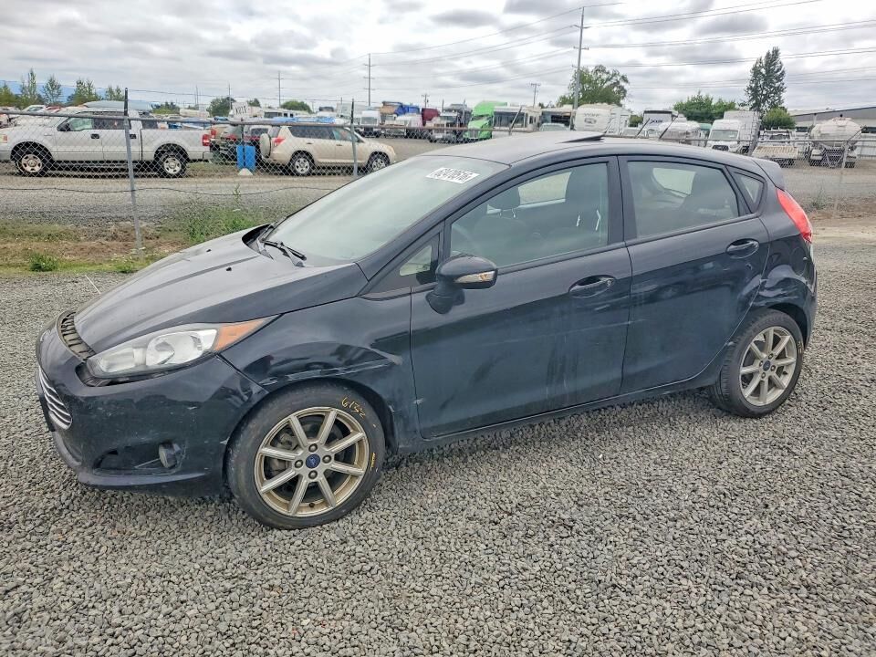 2017 FORD Fiesta