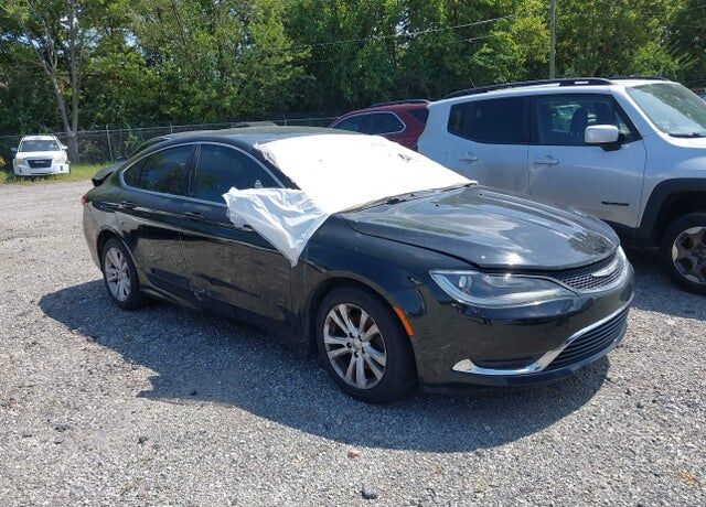 2015 CHRYSLER 200