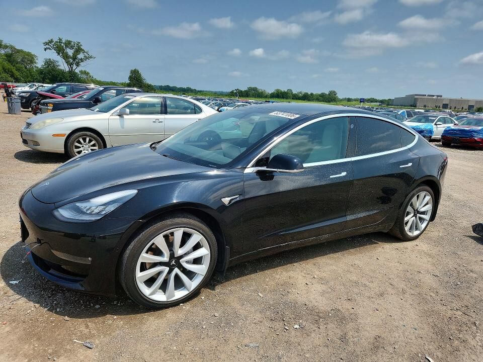 2020 TESLA Model 3