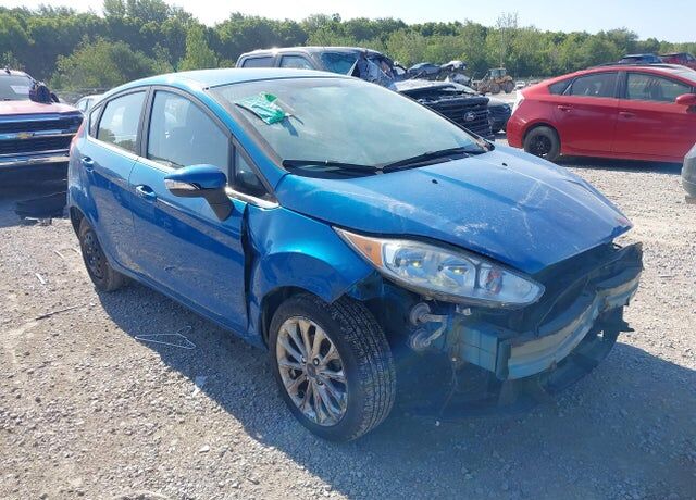 2017 FORD Fiesta