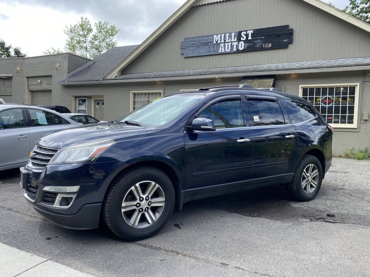 2017 CHEVROLET Traverse