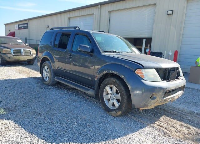 2011 NISSAN Pathfinder